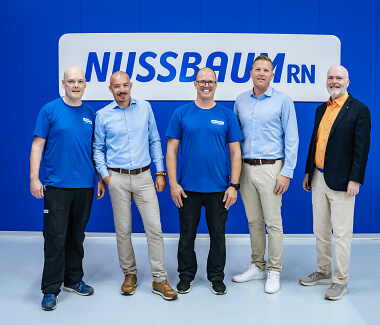 Nussbaum Neuero╠êffnung 45