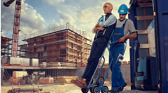 Nussbaum auf der Baustelle