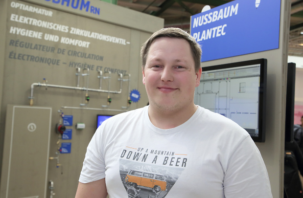 VON MOOS Adrian