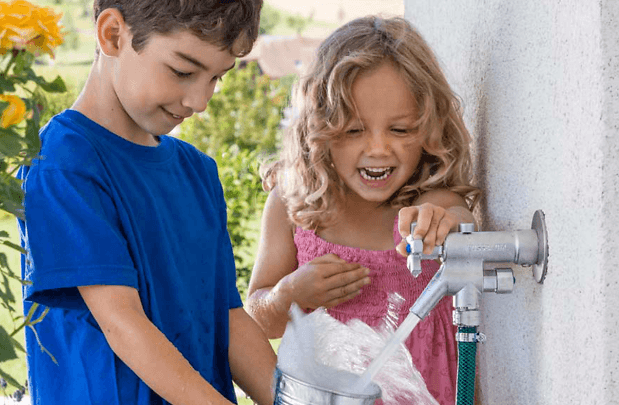 Gartenarmaturen installiert